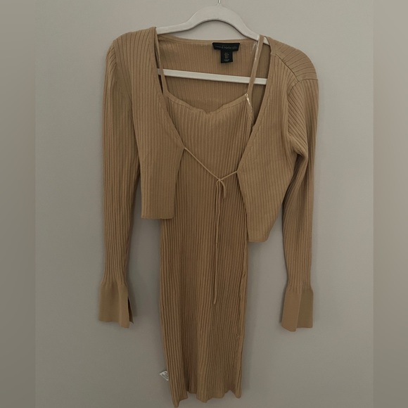 House of Harlow 1960 Tan Ribbed Bodycon Midi Dress + Matching cardigan - Picture 1 of 6